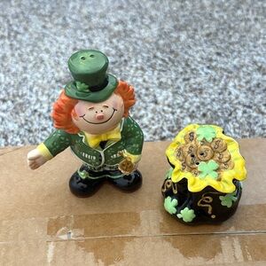 Leprechaun and his gold Salt and Pepper Shakers
